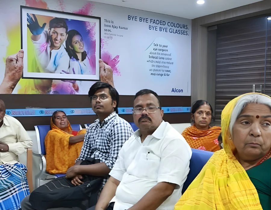 Hospital reception area image - 9 -Drishtikunj Netralaya